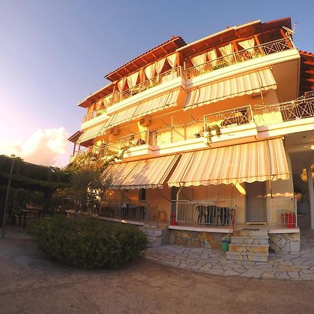 Rexhos Studios Himare Exterior foto