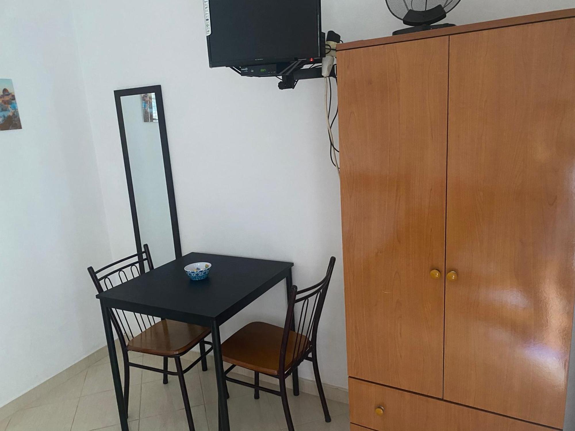 Rexhos Studios Himare Exterior foto