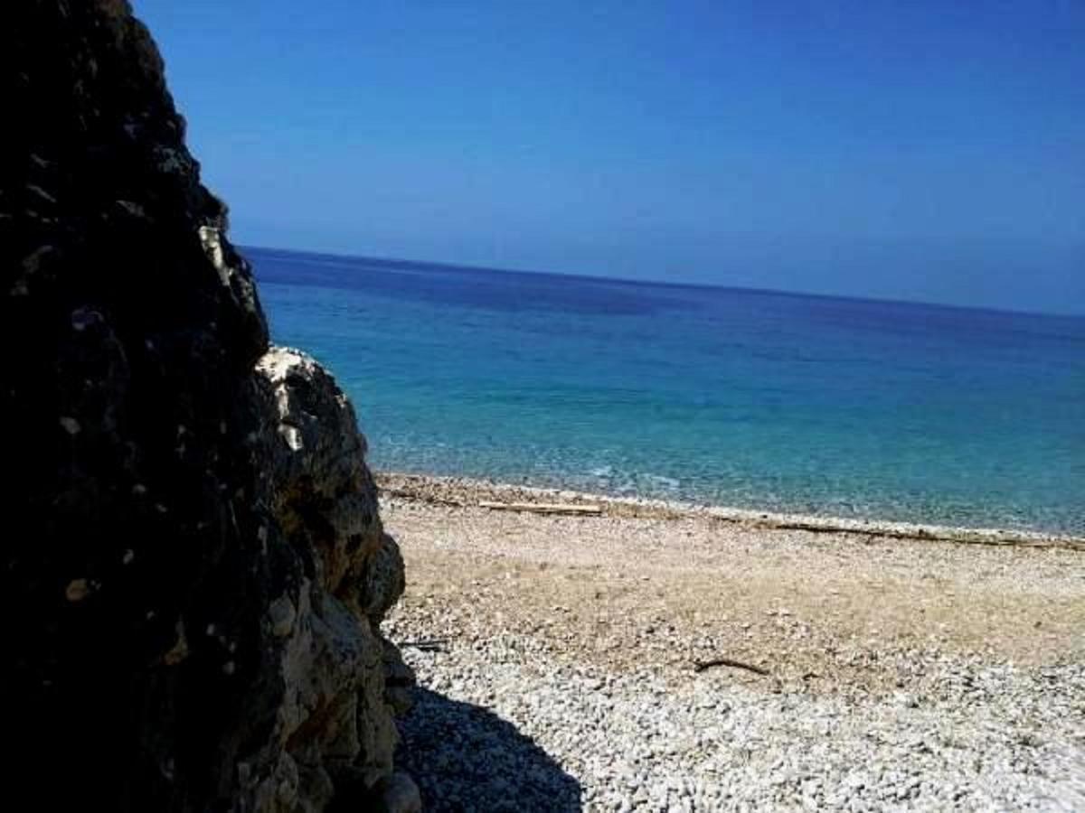 Rexhos Studios Himare Exterior foto