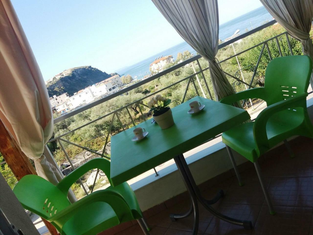 Rexhos Studios Himare Exterior foto